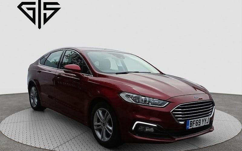 Used 2021 Ford Mondeo Zetec Hatchback | £8,995 (Super price) - Image 1/4