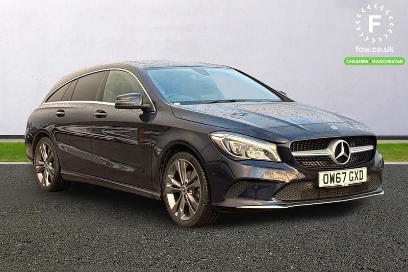 Used Mercedes CLA180 122 HP (89 kW) 2017 Blue Sedan