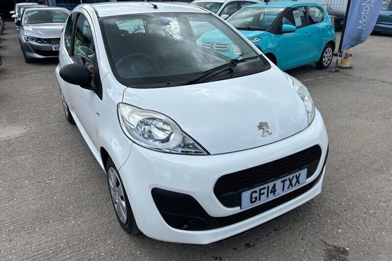White Used 2014 Peugeot 107 Access Hatchback | £4,499 (Fair price) - Image 1/1
