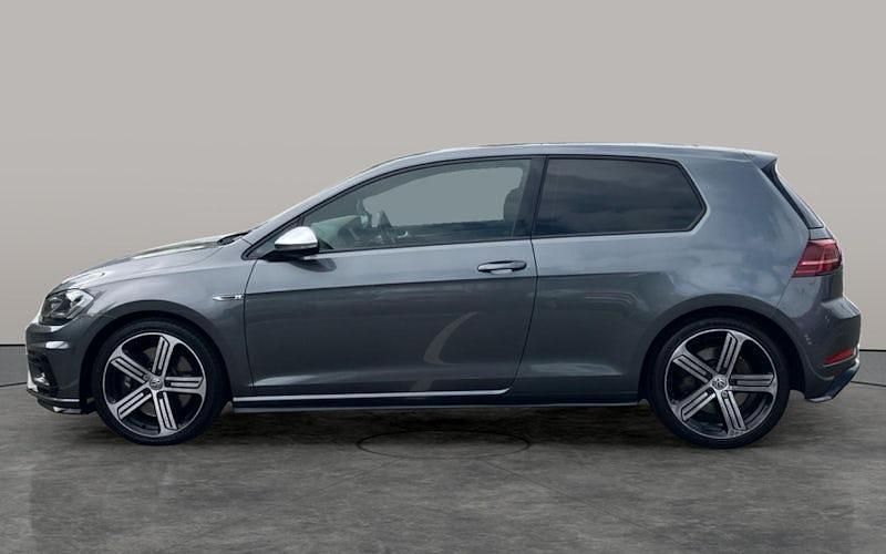Used 2019 VW Golf VII R Hatchback | £21,090 (Super price) - Image 1/3