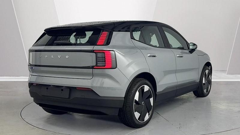 New Volvo EX30 Plus 200 kW (272 HP) 2026 SUV