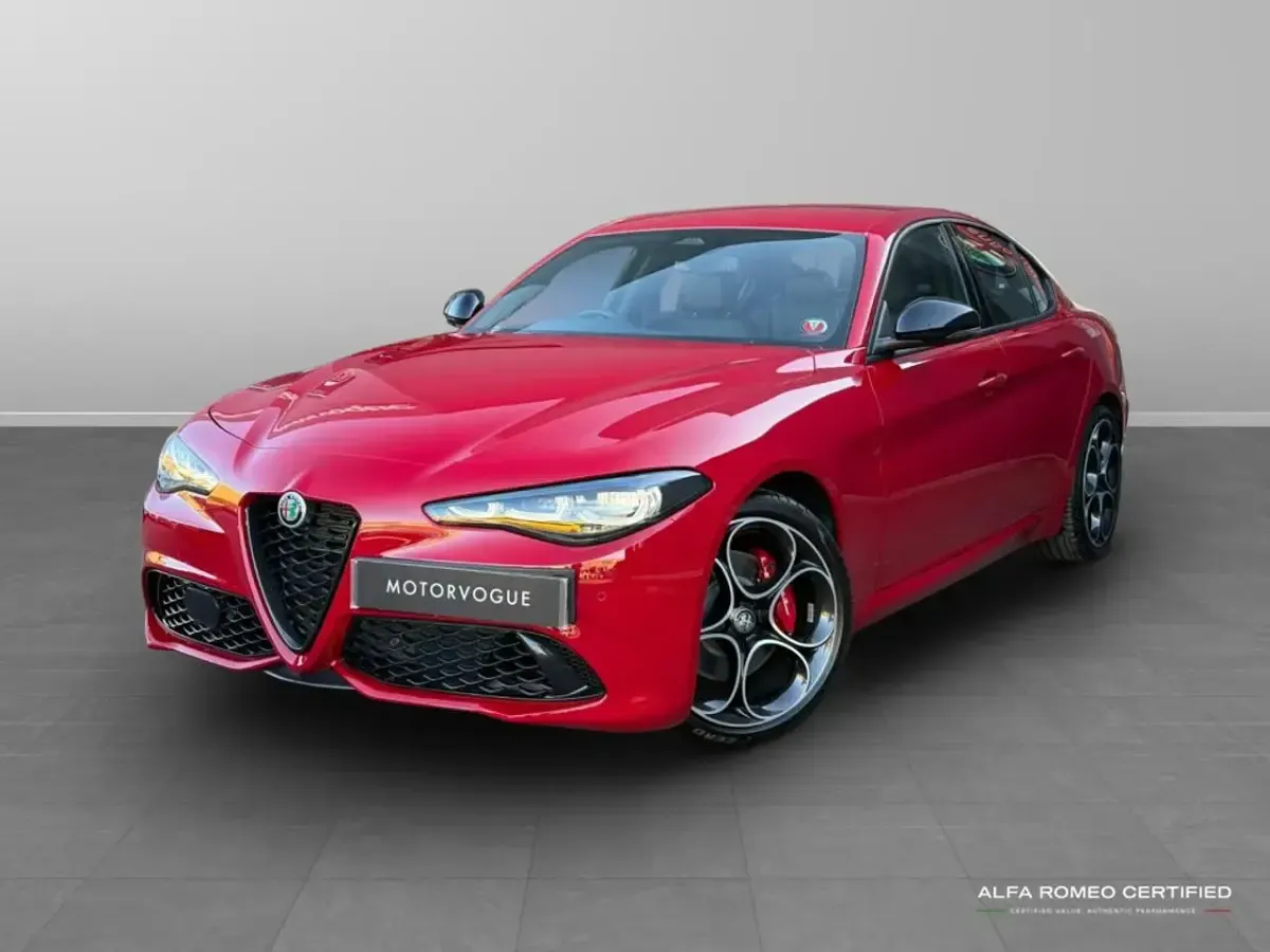 Used Alfa Romeo Giulia Sprint 280 HP (205 kW) 2024 Red Sedan