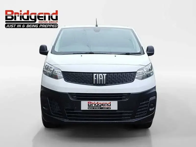 Used Fiat Scudo S 100 HP (73 kW) 2023 White Van