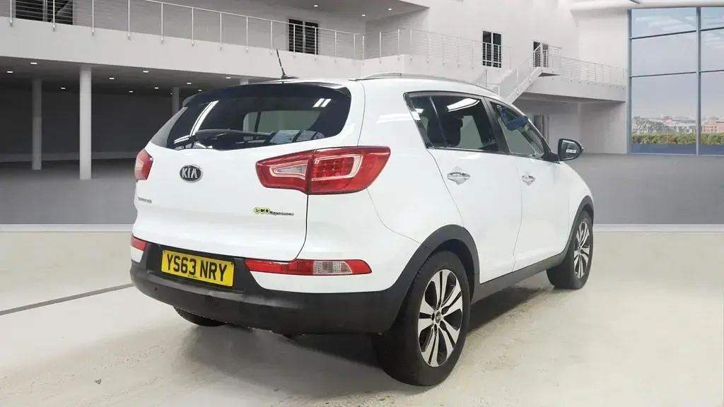 Used Kia Sportage 115 HP (84 kW) 2014 White SUV