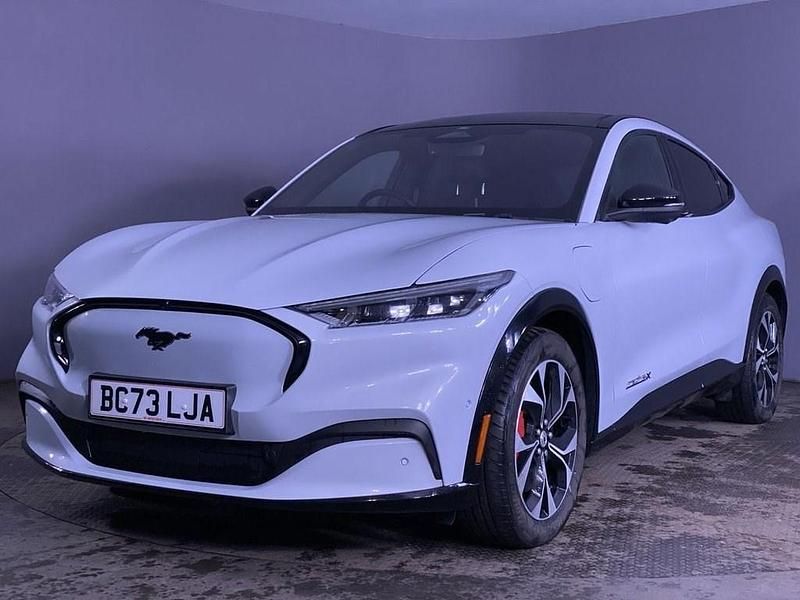 Used Ford Mustang Extended Range 351 HP (258 kW) 2024 White SUV