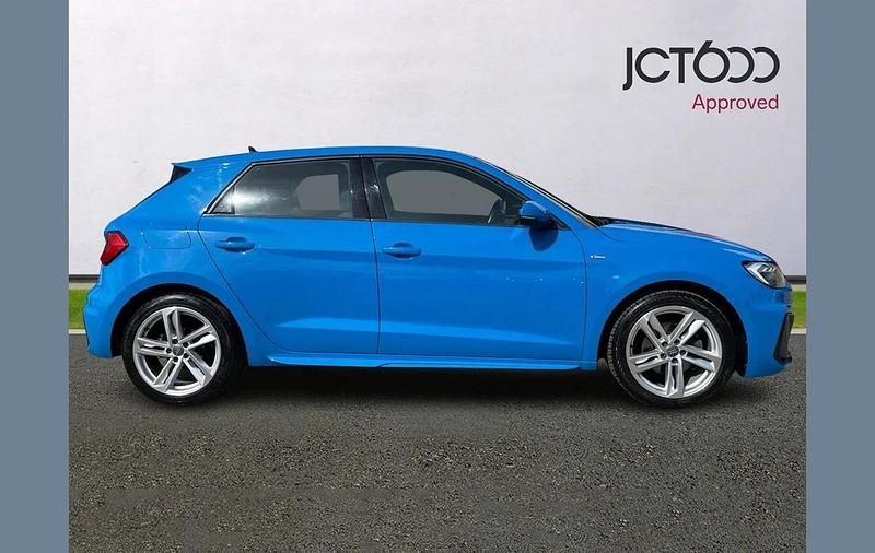 Used Audi A1 S-Line 147 HP (108 kW) 2019 Blue SUV