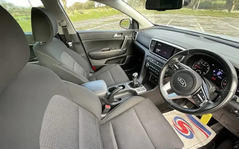 Usado Kia Sportage Silver 132 CV (97 kW) 2021 Plateado SUV