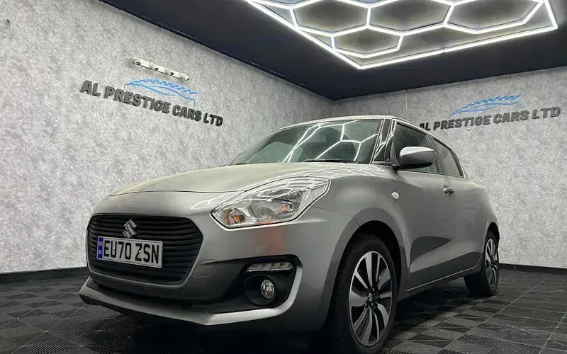 Used Suzuki Swift SZ-T 90 HP (66 kW) 2020 Hatchback