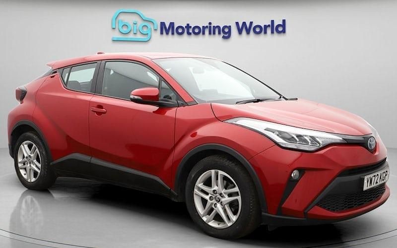 Used Toyota C-HR 122 HP (89 kW) 2023 Red SUV