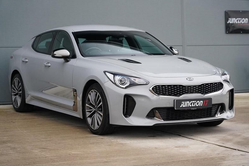Used Kia Stinger GT-Line 244 HP (179 kW) 2018 Grey Hatchback