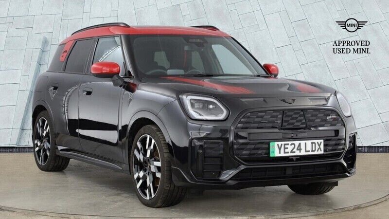 Black Used 2024 Mini Countryman SUV | £39,500 (A bit pricey) - Image 1/4