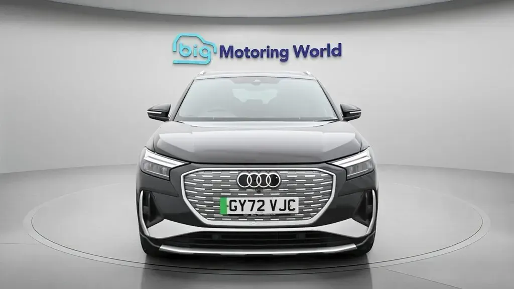 Begagnad Audi Q4 e-tron S-Line 125 kW (170 HK) 2022 SUV