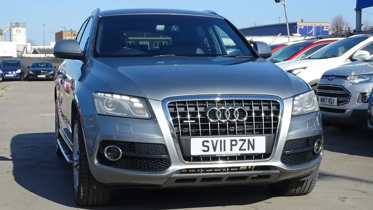 Used Audi Q5 S-Line 240 HP (176 kW) 2011 Grey SUV
