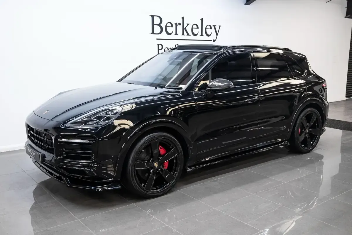 Used Porsche Cayenne 460 HP (338 kW) 2022 Black SUV