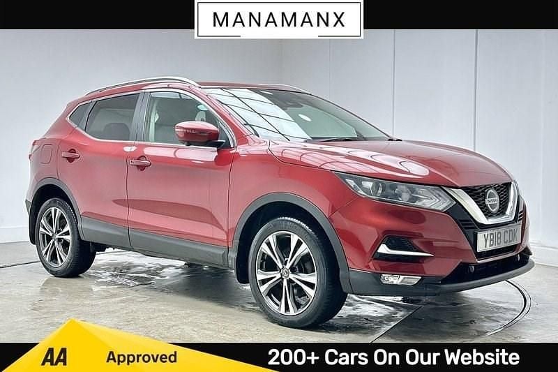 Red Used 2018 Nissan Qashqai N-Connecta SUV | £13,490 (Good price) - Image 1/3