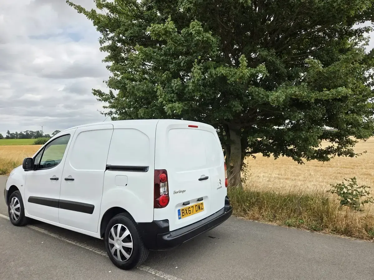 Used Citroën Berlingo 2017 White MPV