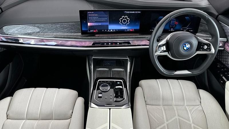 Used BMW i7 Comfort Edition 334 kW (455 HP) 2025 Black Sedan