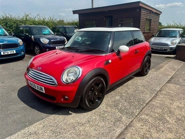 Red Used 2009 Mini Cooper Hatch Hatchback | £2,995 (A bit pricey) - Image 1/1