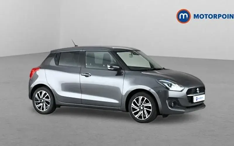 Begagnad Suzuki Swift SZ5 83 HK (61 kW) 2023 Halvkombi