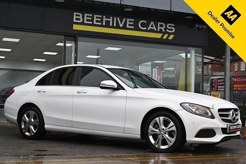 Used Mercedes C220 Executive 2016 White Sedan