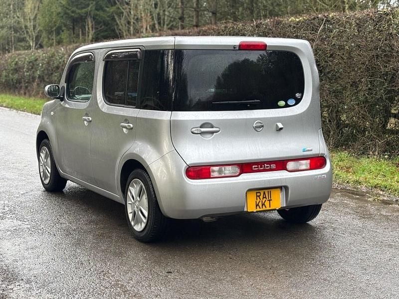 Used Nissan Cube 2011 Silver Hatchback
