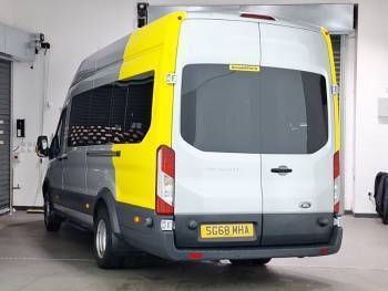 Used Ford Transit Trend 125 HP (91 kW) 2018 Silver MPV