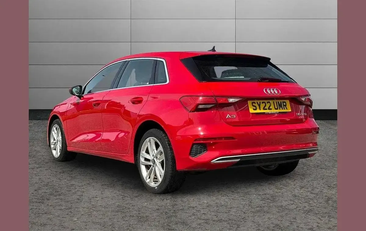 Used Audi A3 Sport 147 HP (108 kW) 2022 Red Sedan