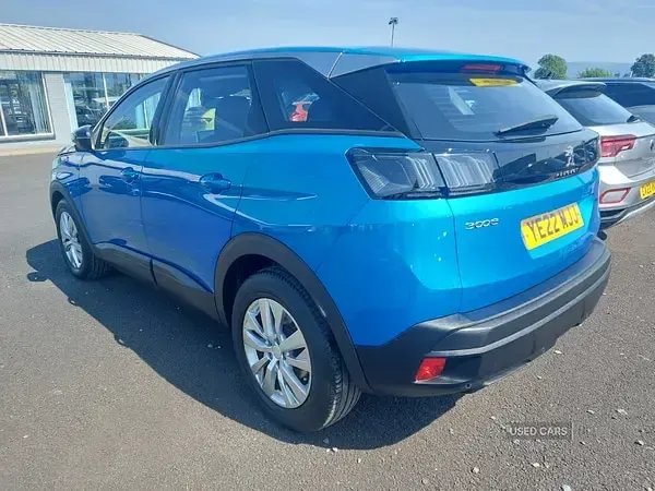 Used Peugeot 3008 Active Premium 131 HP (96 kW) 2022 Blue SUV