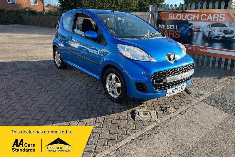 Used Peugeot 107 68 HP (50 kW) 2010 Blue Hatchback