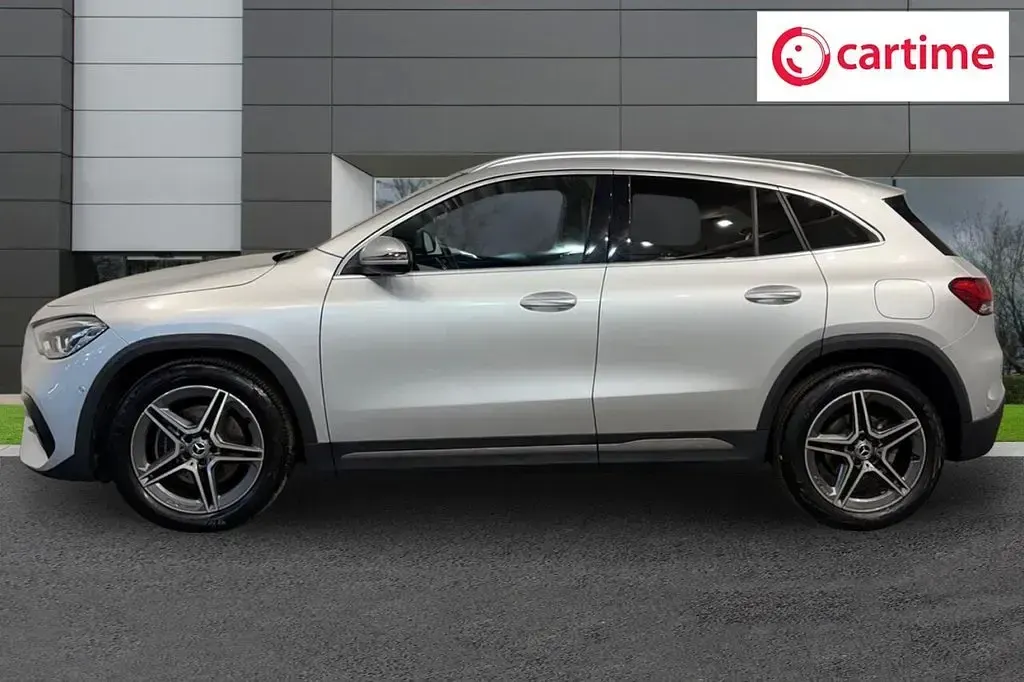 Used Mercedes GLA200 Executive 150 HP (110 kW) 2021 Silver SUV