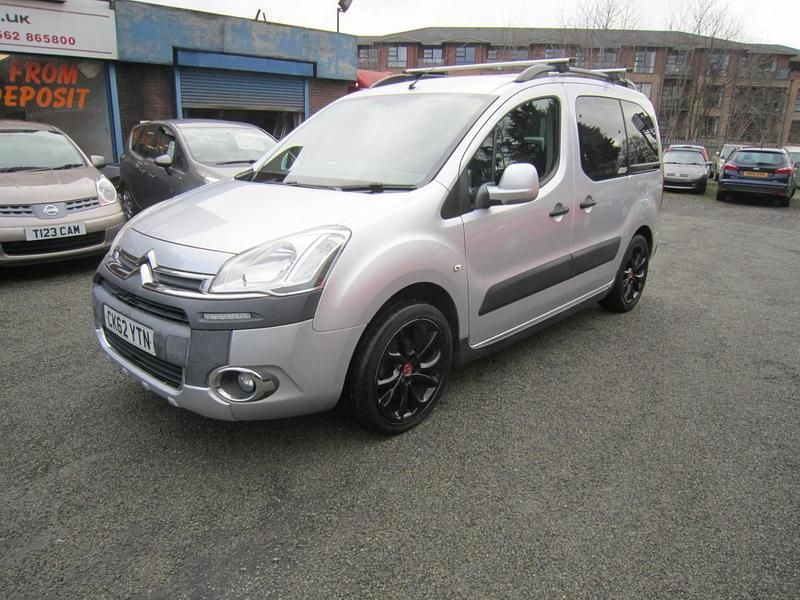 Used Citroën Berlingo XTR 90 HP (66 kW) 2012 Silver MPV