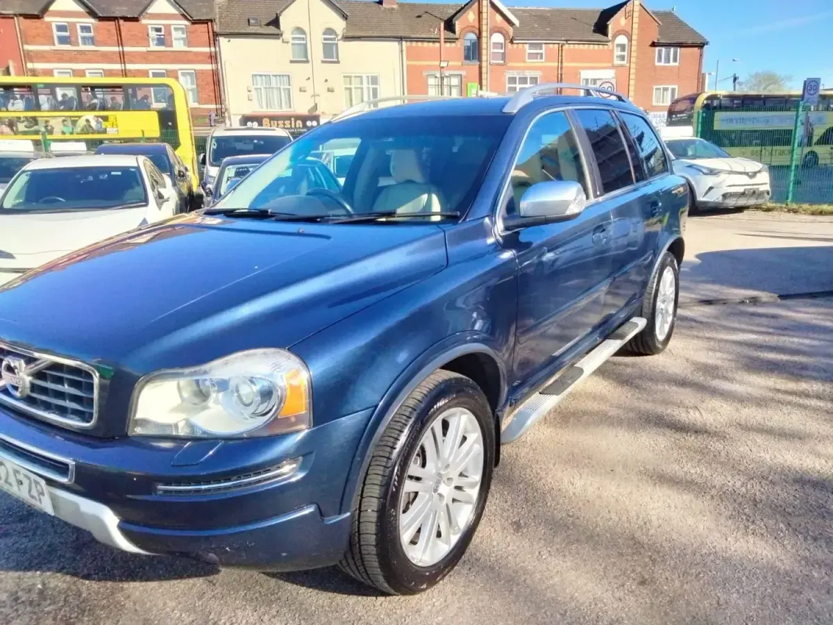 Usado Volvo XC90 Executive 200 CV (147 kW) 2012 Azul SUV