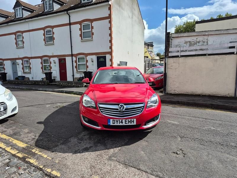 Red Used 2014 Vauxhall Insignia Design Edition Hatchback | £2,495 (A bit pricey) - Image 1/4