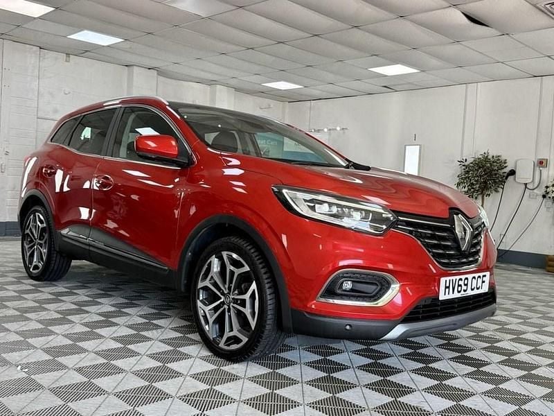 Red Used 2019 Renault Kadjar GT-Line SUV | £11,991 (Fair price) - Image 1/4