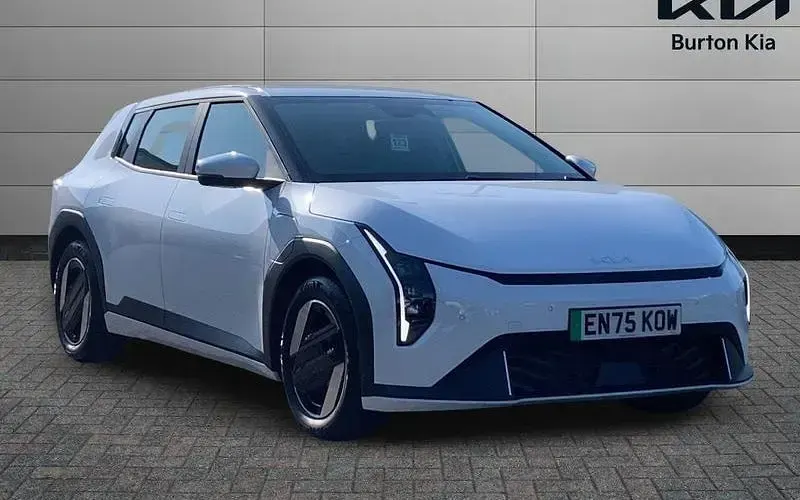 Used Kia EV4 Air 150 kW (204 HP) 2025 Hatchback