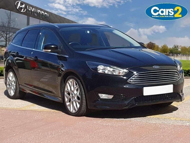 Black Used 2015 Ford Focus Zetec Estate | £6,750 (Fair price) - Image 1/4