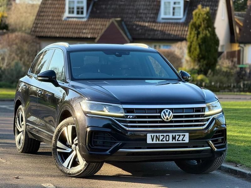 Black Used 2020 VW Touareg R-line SUV | £21,995 (Fair price) - Image 1/4