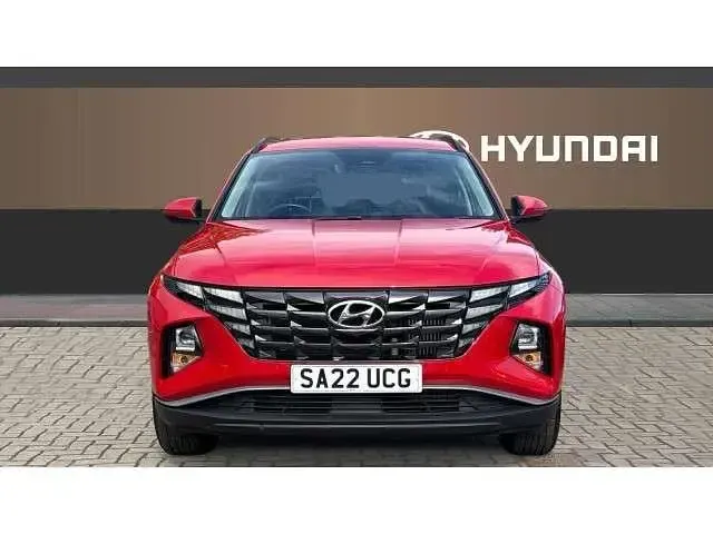 Used Hyundai Tucson SE 150 HP (110 kW) 2022 Red SUV