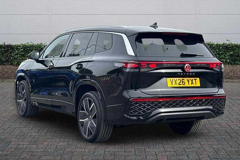 New VW Tayron R-line 193 HP (141 kW) 2026 Grenadilla black SUV