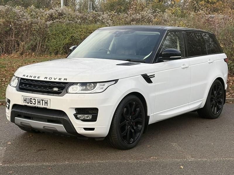 White Used 2017 Land Rover Range Rover Sport HSE Dynamic SUV | £18,200 (Good price) - Image 1/4