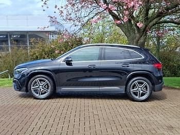 Used Mercedes GLA200 Executive 163 HP (119 kW) 2024 Black SUV