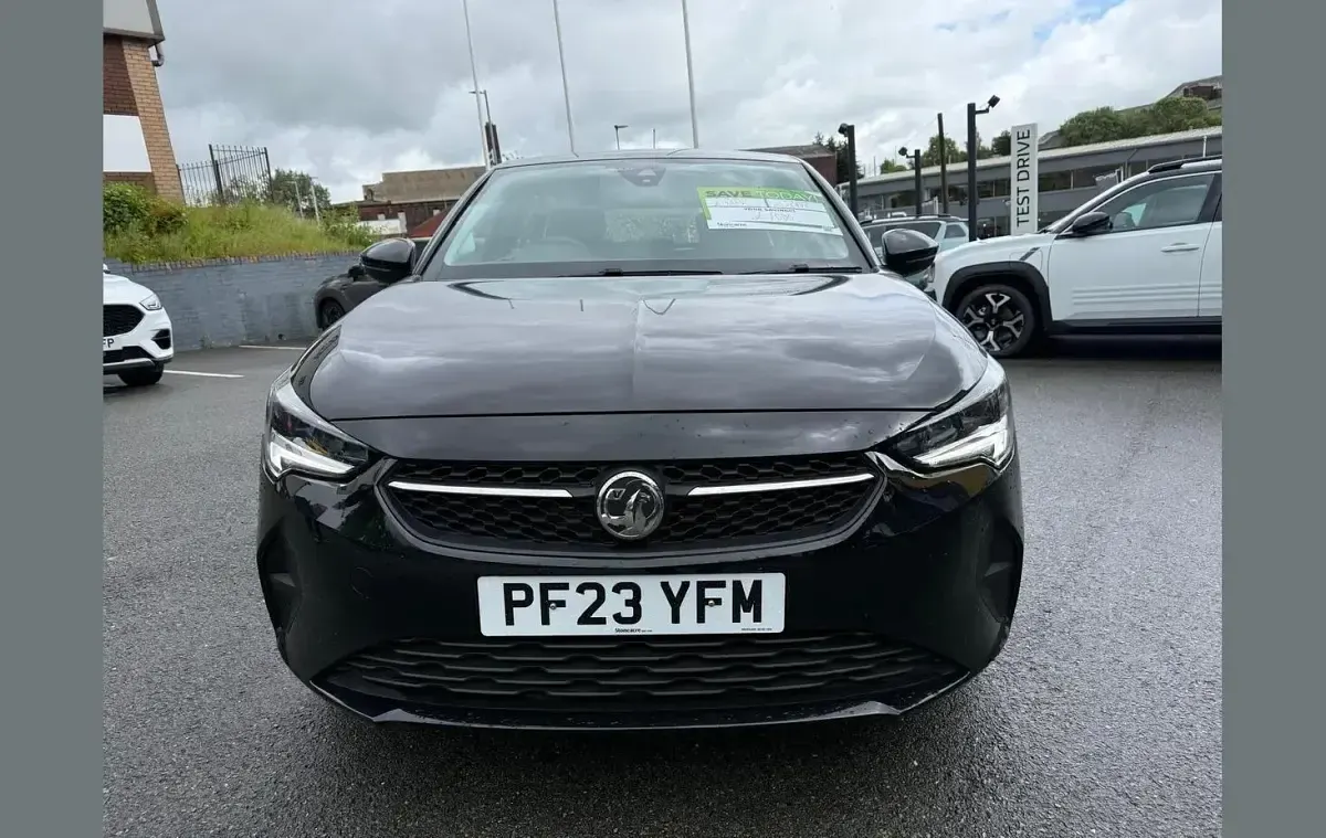 Used Vauxhall Corsa Design Edition 75 HP (55 kW) 2023 Black Hatchback