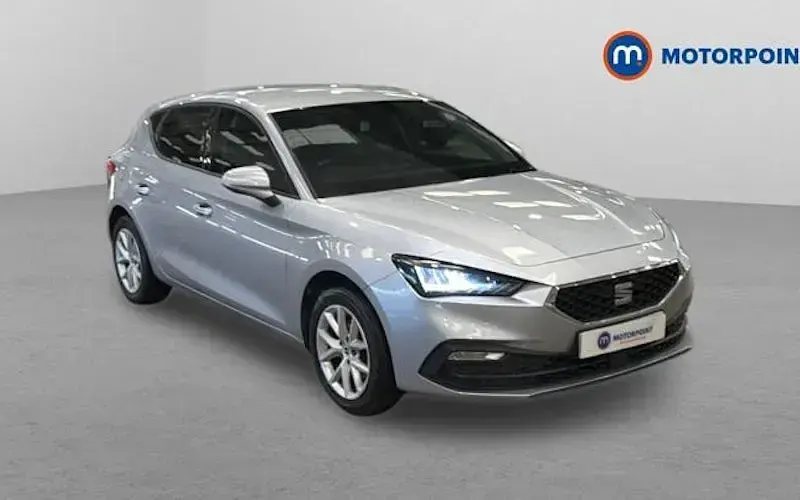 Used Seat Leon SE 110 HP (80 kW) 2023 Hatchback
