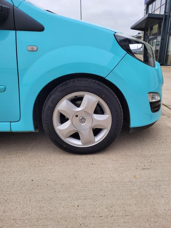Used Renault Twingo Dynamique 2012 Blue Hatchback