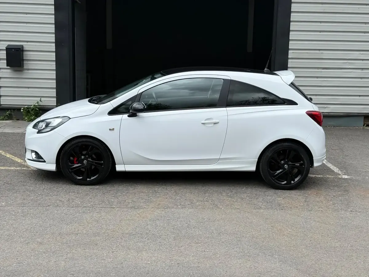 Used Vauxhall Corsa Edition 2016 White Hatchback