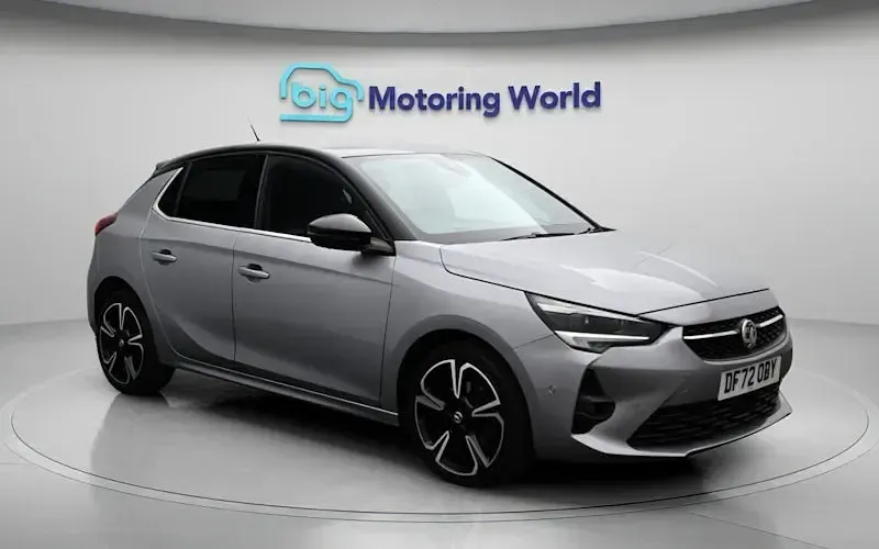 Second-hand Vauxhall Corsa Ultimate 101 CP (74 kW) 2023 Gri Hatchback