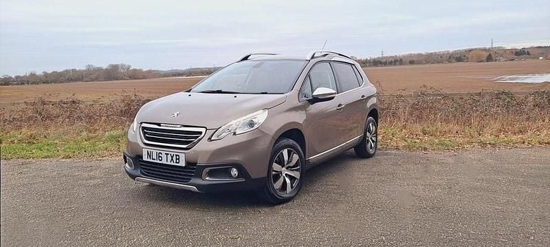 Used Peugeot 2008 Allure 2016 Metallic grey SUV