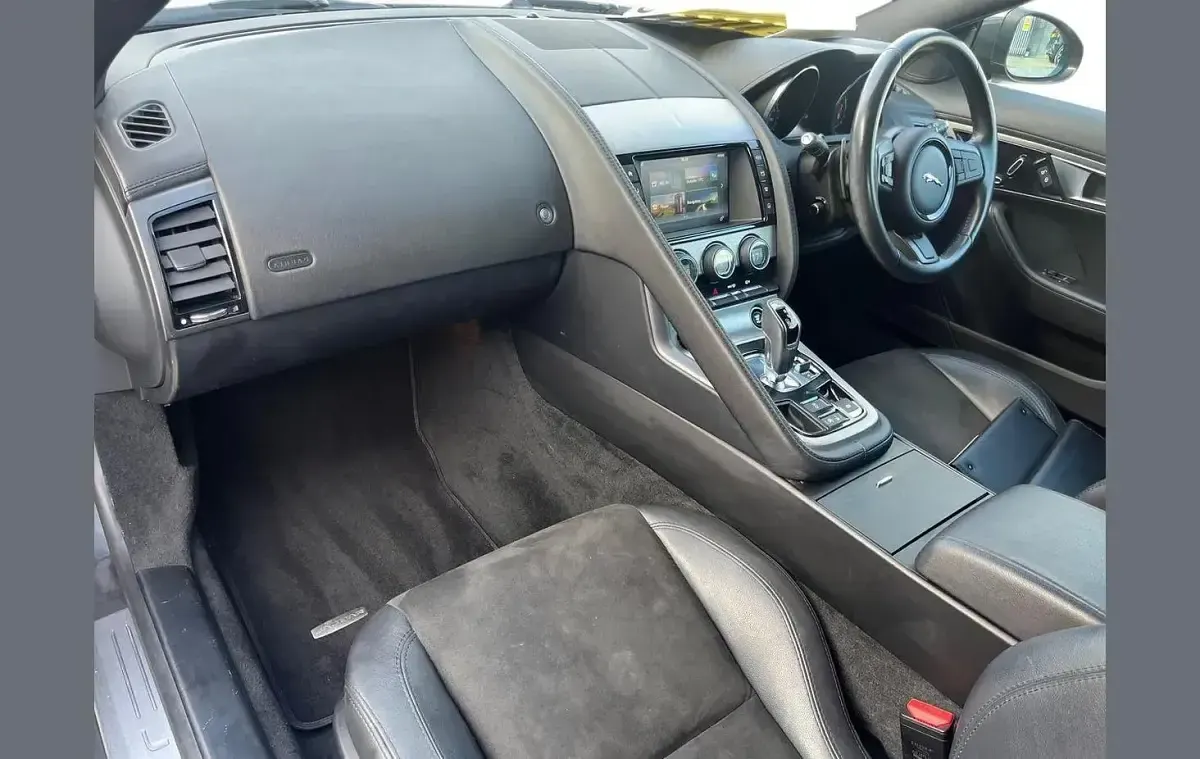 Used Jaguar F-Type Supercharged 334 HP (245 kW) 2016 Grey Coupe