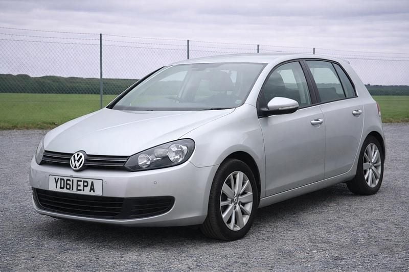 Used VW Golf VI Match 105 HP (77 kW) 2011 Silver Hatchback