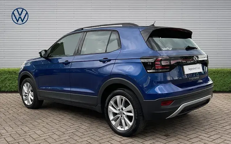 Begagnad VW T-Cross SE 95 HK (69 kW) 2023 Blå SUV